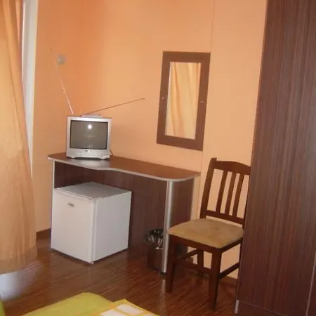 Tangra Guest house Ravda